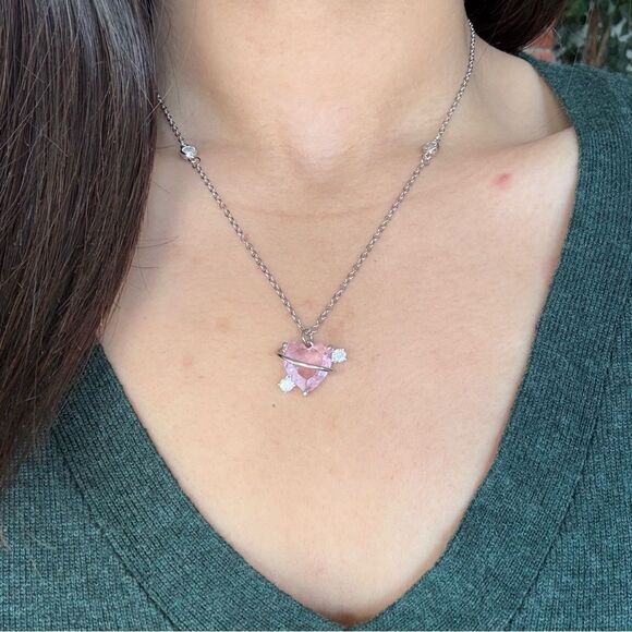Y2k pink heart shape pink zirconia necklace on stainlesss steel silver chain - Picture 2 of 7